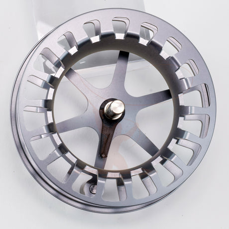 Lamson Guru S -5+ in Like New condition