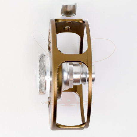 Sage Trout 6/7/8 in Like New condition