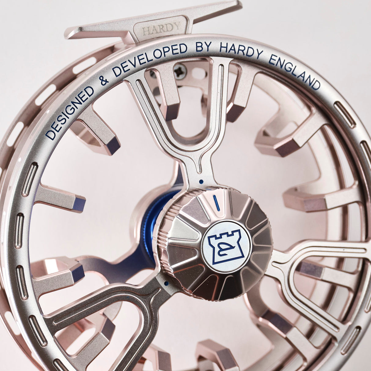 Hardy Fortuna Regent 12000 in Like New condition