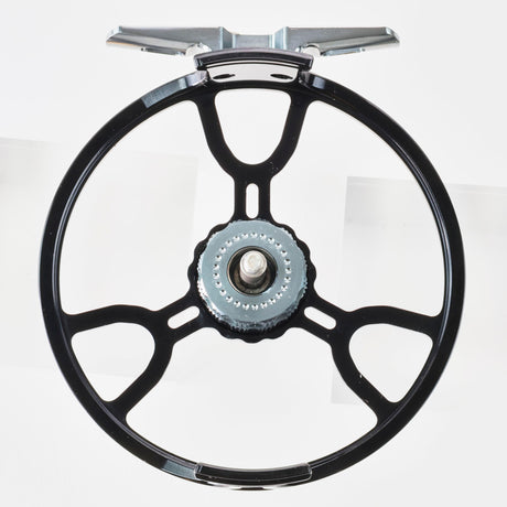 Hardy Averon 3000 in Like New condition