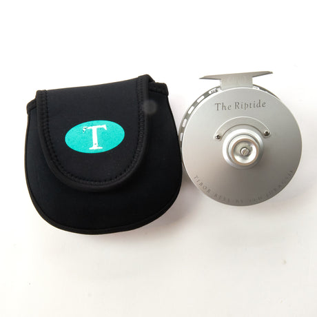Tibor The Riptide (9-11) in Like New condition