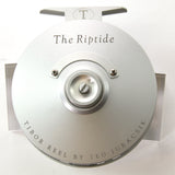 Tibor The Riptide (9-11) in Like New condition