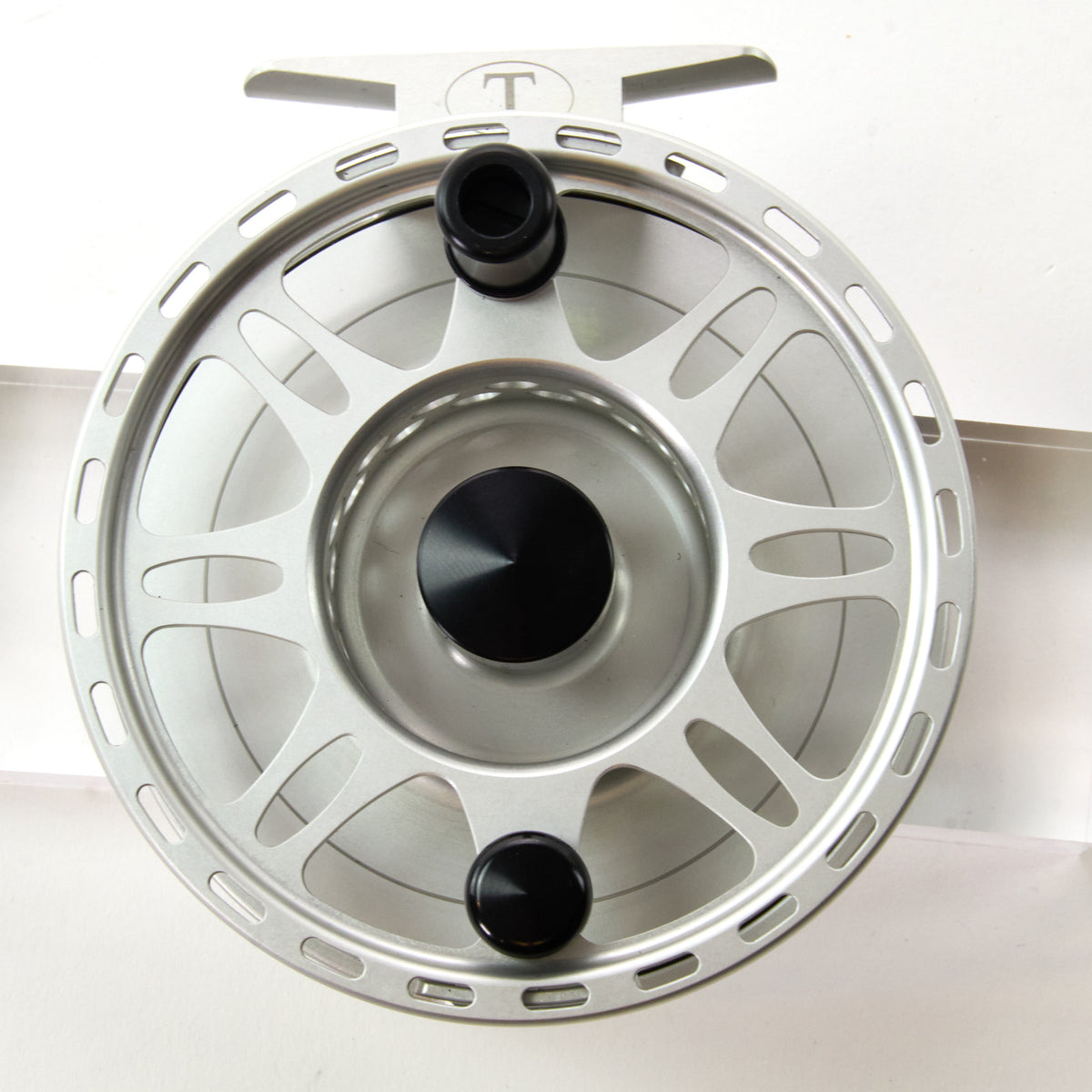 Tibor The Riptide (9-11) in Like New condition