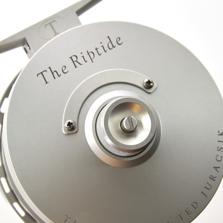 Tibor The Riptide (9-11) in Like New condition